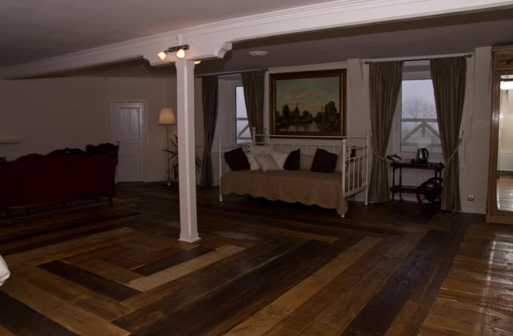 Chateau De Savennes - Caveau De Sabrage Room photo