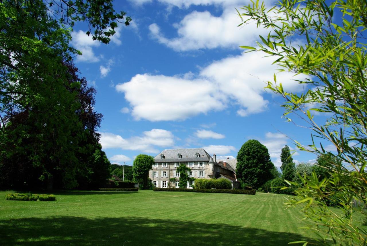 Chateau De Savennes - Caveau De Sabrage Exterior photo